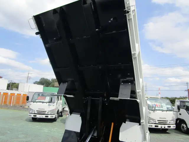 三菱 キャンター 2RG-FBA60の写真10