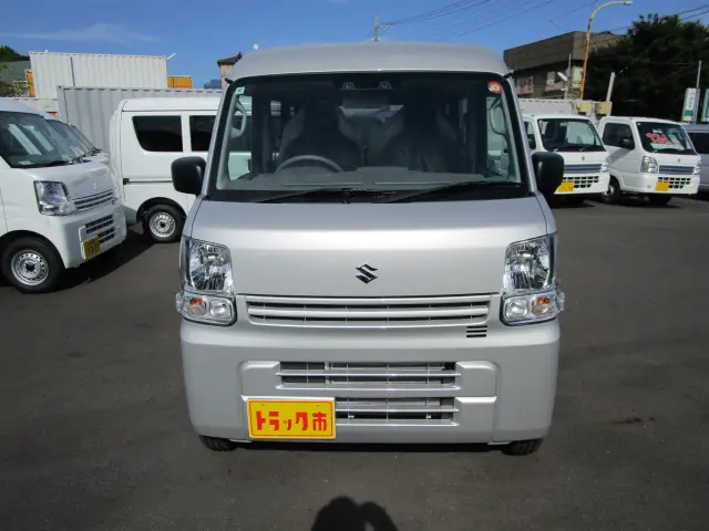 スズキ エブリイ 5BD-DA17Vの写真2