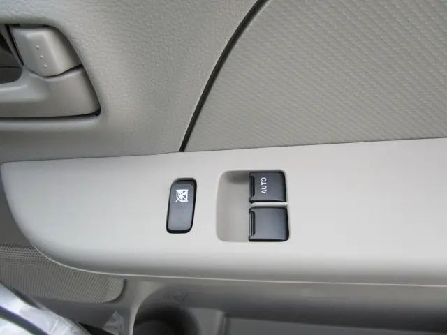 スズキ エブリイ 5BD-DA17Vの写真14