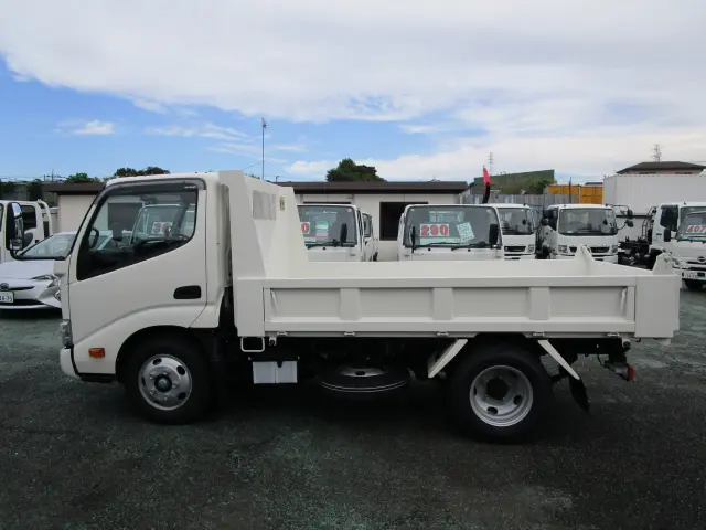 日野 デュトロ 2KG-XZU600Tの写真4