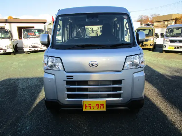 ダイハツ ハイゼットバン 3BD-S700Vの写真2