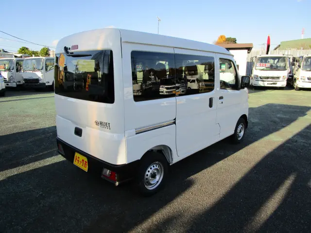 ダイハツ ハイゼットバン 3BD-S700Vの写真8