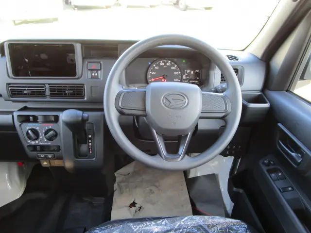 ダイハツ ハイゼットバン 3BD-S700Vの写真9