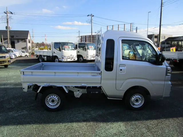 ダイハツ ハイゼットトラック 3BD-S500Pの写真5
