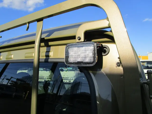 ダイハツ ハイゼットトラック 3BD-S500Pの写真10