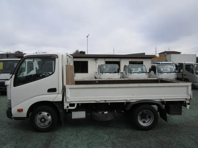 日野 デュトロ TKG-XZC605Mの写真4