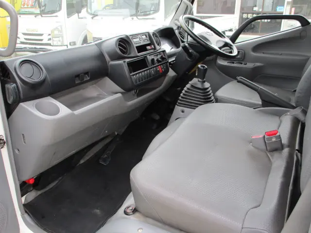 日野 デュトロ TKG-XZC605Mの写真15