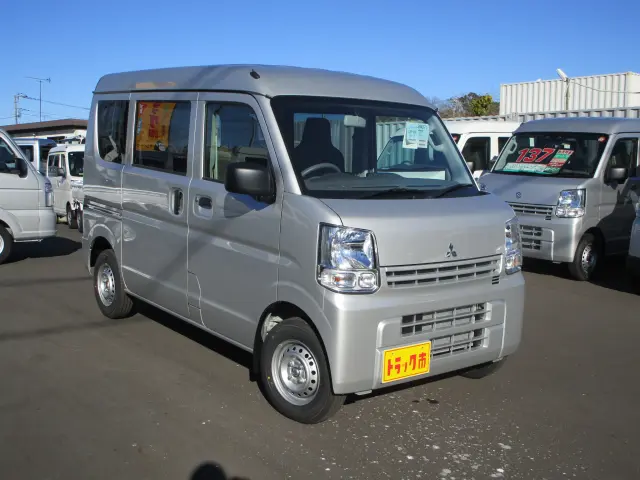 三菱 ミニキャブバン 5BD-DS17Vの写真3