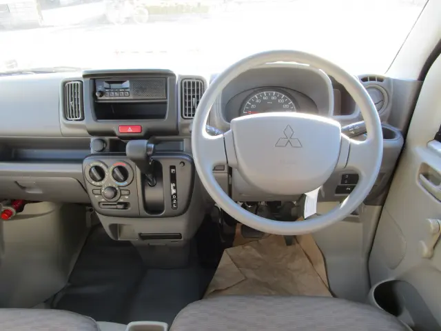 三菱 ミニキャブバン 5BD-DS17Vの写真9