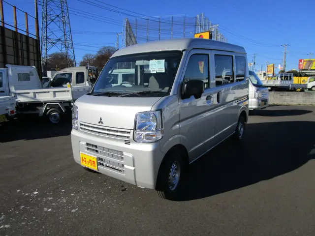 三菱 ミニキャブバン 5BD-DS17Vの写真1