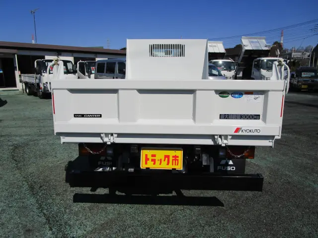 三菱 キャンター 2RG-FBA60の写真7