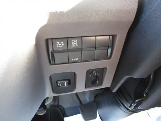 三菱 キャンター 2RG-FBA60の写真18