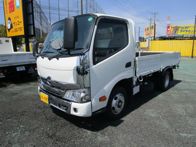 日野 デュトロ 2RG-XZC605Mの写真1