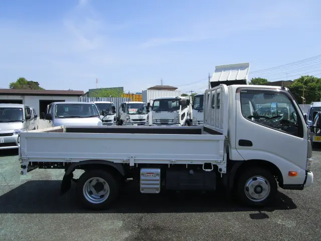 日野 デュトロ 2RG-XZC605Mの写真5