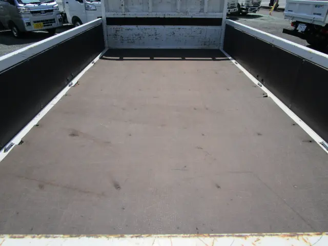 日野 デュトロ 2RG-XZC605Mの写真9