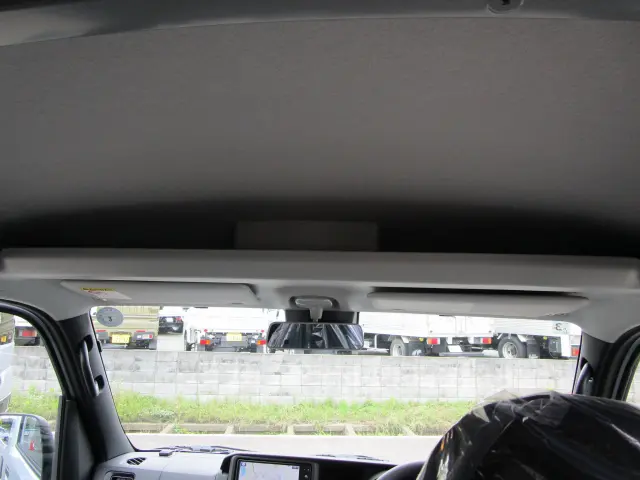 ダイハツ ハイゼットバン 3BD-S700V(2WD)の写真16