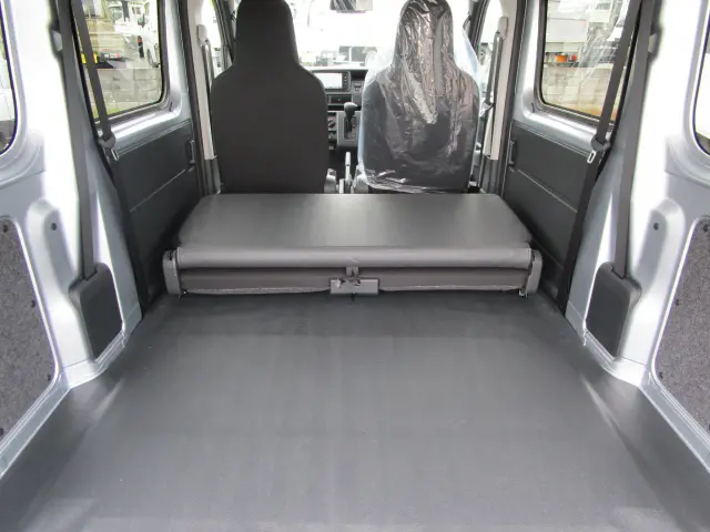 ダイハツ ハイゼットバン 3BD-S700V(2WD)の写真18