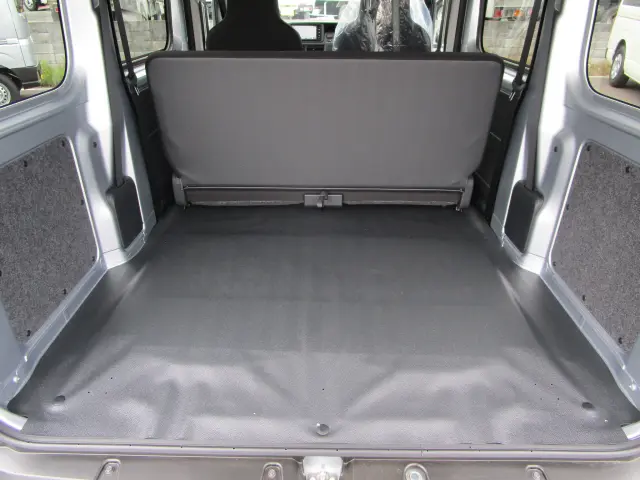 ダイハツ ハイゼットバン 3BD-S700V(2WD)の写真19