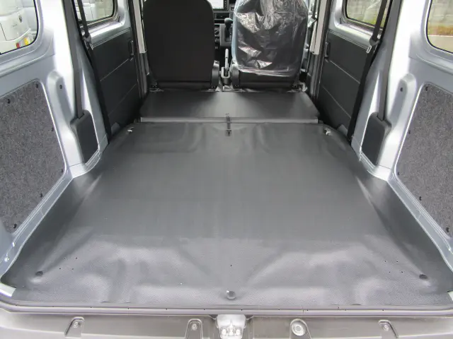 ダイハツ ハイゼットバン 3BD-S700V(2WD)の写真21