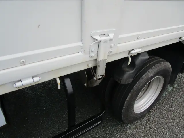 いすゞ エルフ BKG-NKR85Rの写真19