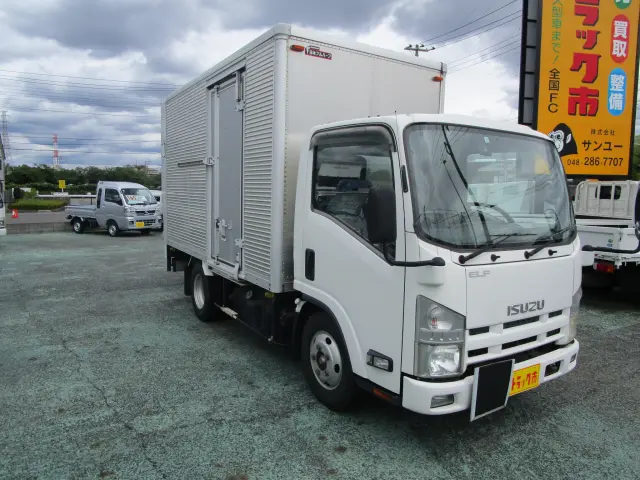 いすゞ エルフ BKG-NMR85Nの写真3