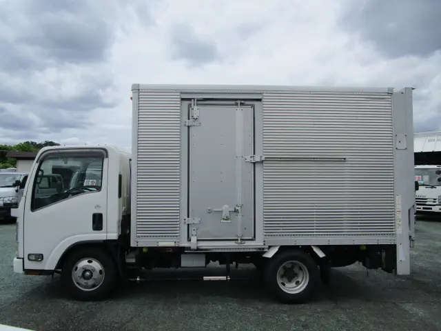 いすゞ エルフ BKG-NMR85Nの写真4