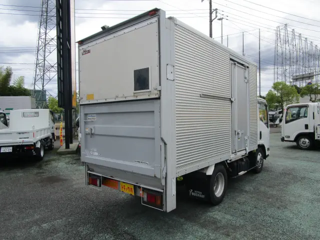 いすゞ エルフ BKG-NMR85Nの写真8