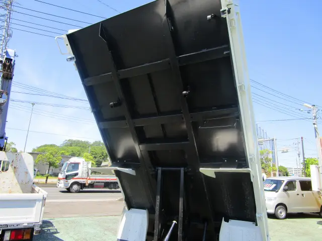 日野 デュトロ 2KG-XZU600Tの写真10
