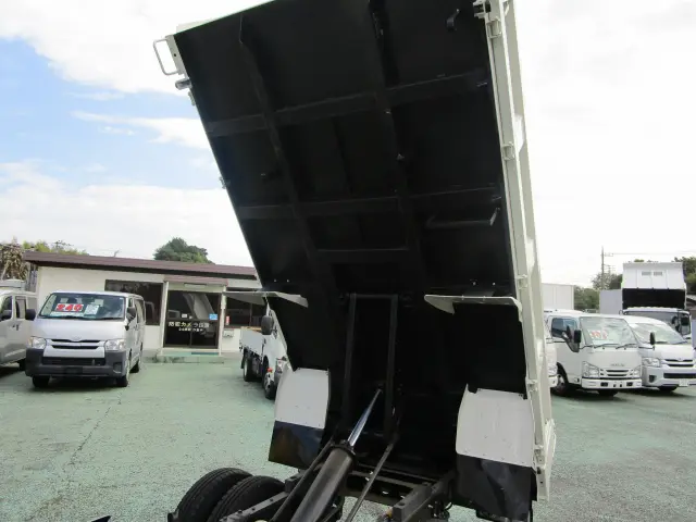 日野 デュトロ 2KG-XZU600Tの写真10