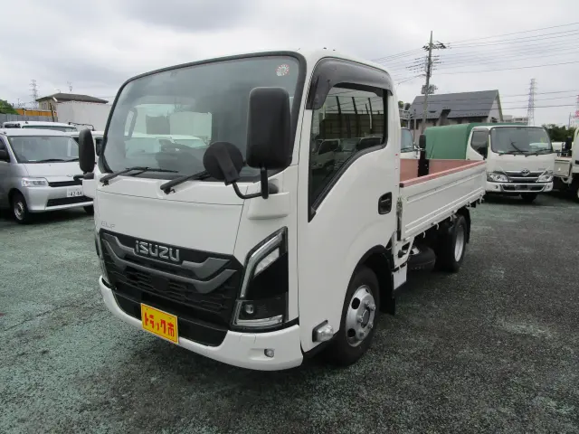 いすゞ エルフ 2TG-NJR88AFの写真1