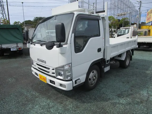 いすゞ エルフ 2RG-NKR88の写真1
