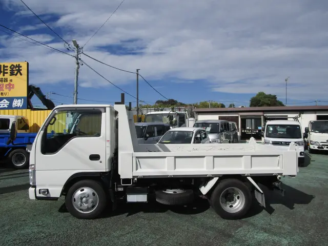 いすゞ エルフ 2RG-NKR88ADの写真4