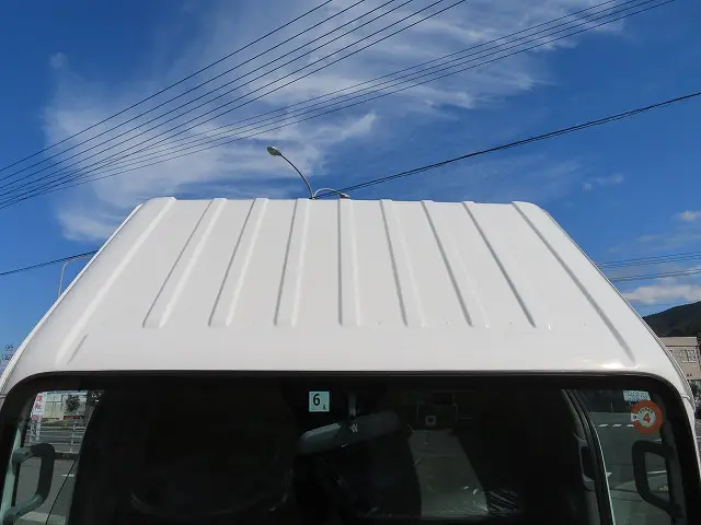 いすゞ エルフ TKG-NKR85AR(2WD)の写真7