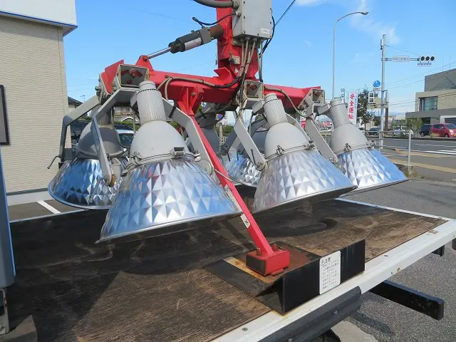 いすゞ エルフ TKG-NKR85AR(2WD)の写真26