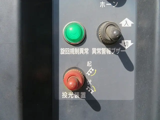 いすゞ エルフ TKG-NKR85AR(2WD)の写真40