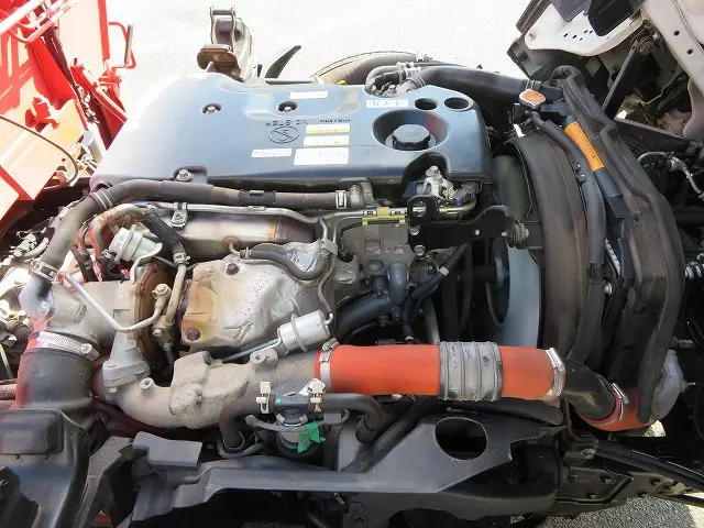 いすゞ エルフ TKG-NKR85AR(2WD)の写真45