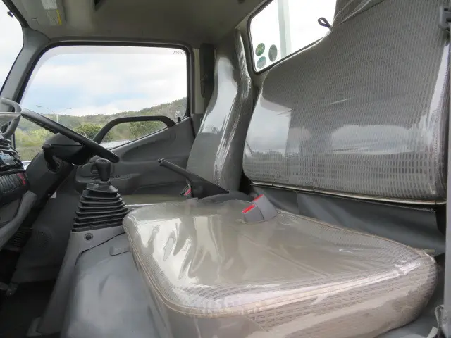 トヨタ ダイナ TKG-XZU645(2WD)の写真12