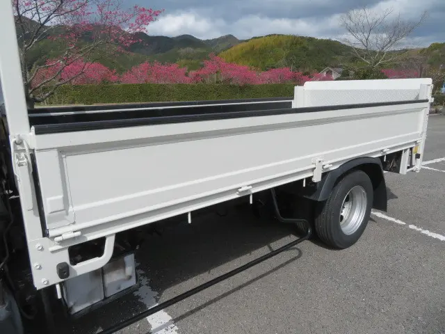 トヨタ ダイナ TKG-XZU645(2WD)の写真31