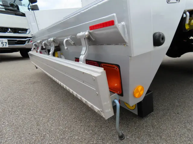 三菱 ファイター 2KG-FK62FZ(2WD)の写真31