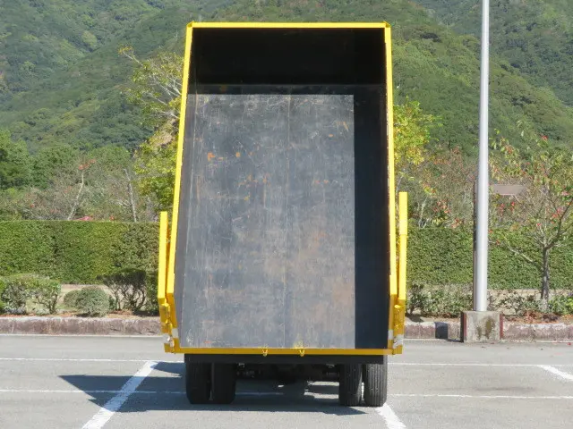 いすゞ エルフ TRG-NMR85AN(2WD)の写真10