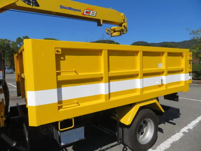 いすゞ エルフ TRG-NMR85AN(2WD)の写真29