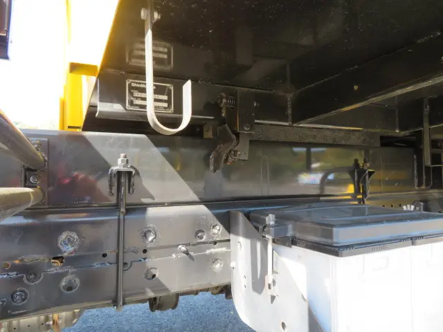 いすゞ エルフ TRG-NMR85AN(2WD)の写真47