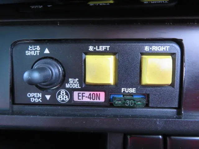 いすゞ ギガ QKG-CYZ77BM(6x4)の写真25