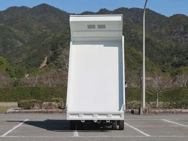 いすゞ フォワード TKG-FRR90S1(2WD)の写真9