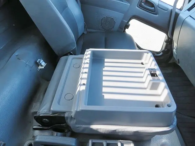 いすゞ フォワード TKG-FRR90S1(2WD)の写真14