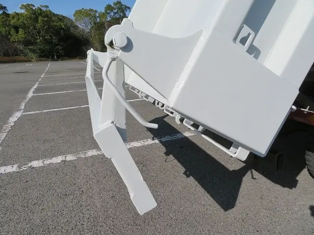 いすゞ フォワード TKG-FRR90S1(2WD)の写真31