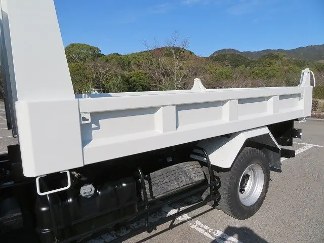 いすゞ フォワード TKG-FRR90S1(2WD)の写真32