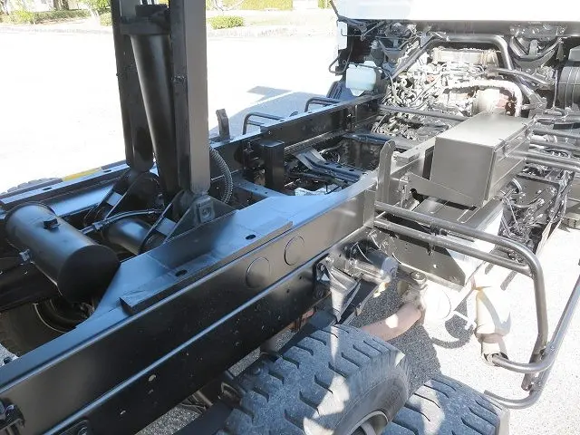 いすゞ フォワード TKG-FRR90S1(2WD)の写真47