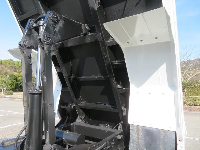 いすゞ フォワード TKG-FRR90S1(2WD)の写真49
