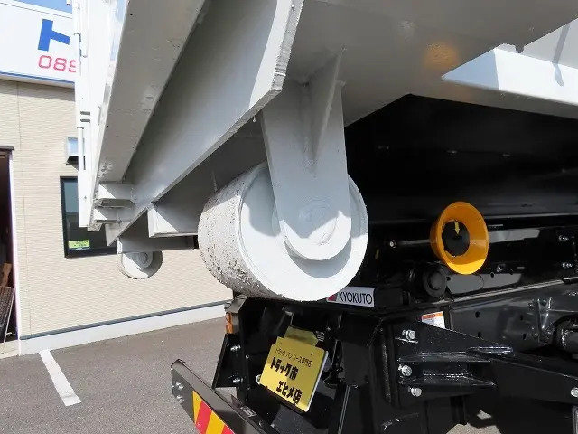 三菱 ファイター 2KG-FK72F(2WD)の写真41